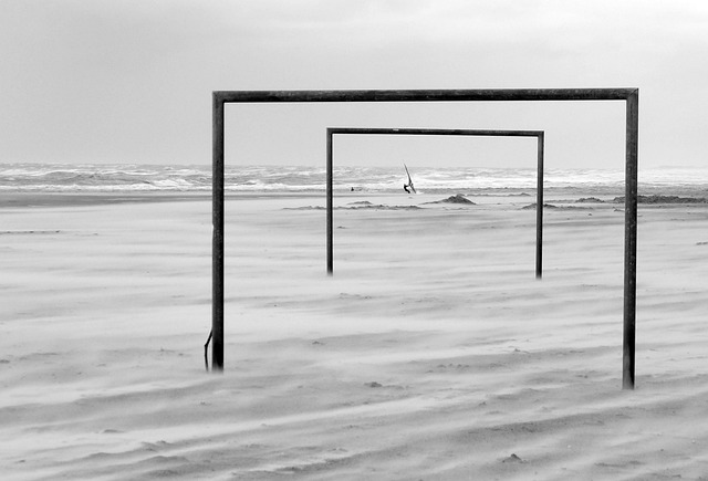 却在关键时 却在关键时